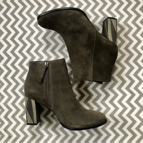 Interesting Anthropologie Matisse Metric Geo Stripe Block Heel Booties, Size 8.5 - Picture 3 of 7